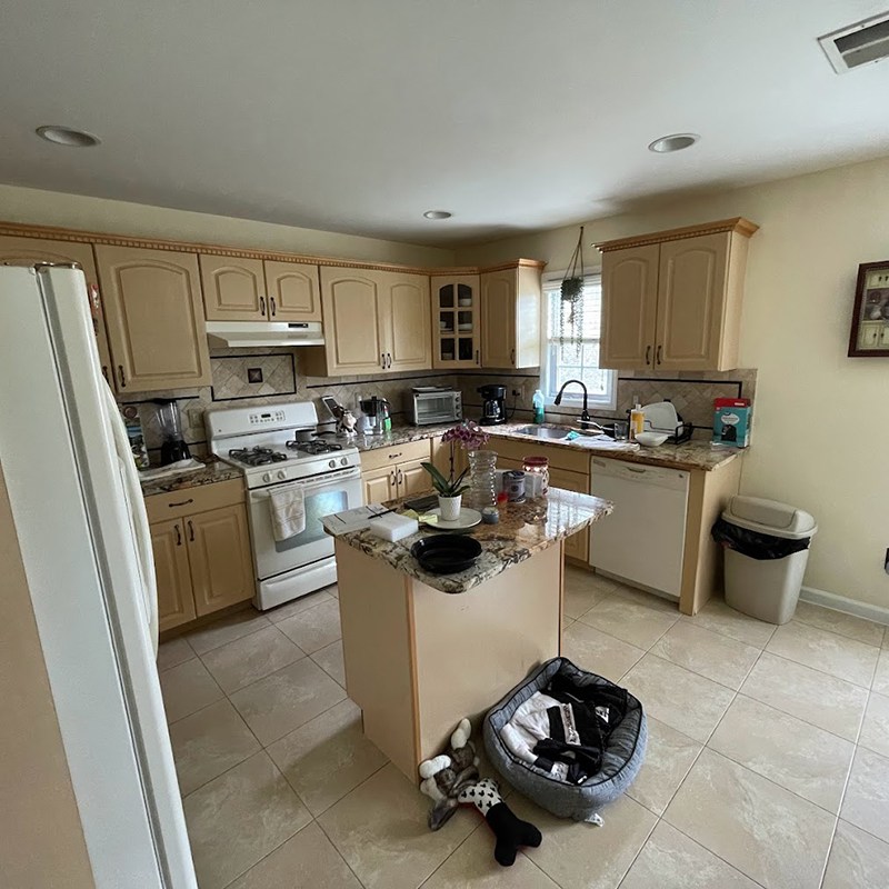 Kitchen - Before Renovation